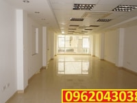 Còn trống duy nhất sàn vp 30m2-7,5tr/th tòa nhà mp Quán Thánh, Ba Đình Còn trống duy nhất sàn vp 30m2-7,5tr/th tòa nhà mp Quán Thánh, Ba Đình