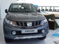 Mitsubishi Triton Mivec 4x4AT nhập khẩu 100% Thái Lan Mitsubishi Triton Mivec 4x4AT nhập khẩu 100% Thái Lan