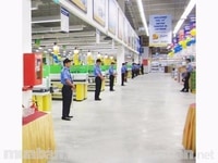 Tuyển gấp nhân viên nam nữ bảo vệ , quẹt thẻ xe, giám sát camera Tuyển gấp nhân viên nam nữ bảo vệ , quẹt thẻ xe, giám sát camera