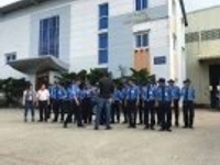 Cấn tuyển nam nữ bảo vệ , có CMND nhận việc ngay ko phí Cấn tuyển nam nữ bảo vệ , có CMND nhận việc ngay ko phí