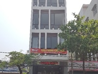Cho thuê văn phòng giá cực rẻ 170 ngàn/m2 ở quận Hải Châu. Cho thuê văn phòng giá cực rẻ 170 ngàn/m2 ở quận Hải Châu.