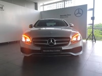 Bán xe Mercedes E250 cũ 2018, lăn bánh 25 km, chính hãng Bán xe Mercedes E250 cũ 2018, lăn bánh 25 km, chính hãng