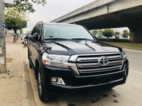 Bán Toyota Land Cruiser VX model 2016 xe chạy 3 vạn,biển HN Bán Toyota Land Cruiser VX model 2016 xe chạy 3 vạn,biển HN