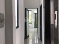 Thuê toà nhà MT ngay trung tâm Bình Thạnh sầm uất Thuê toà nhà MT ngay trung tâm Bình Thạnh sầm uất