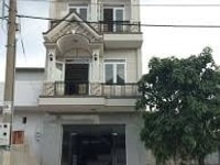 Cần tiền gấp bán nhà thô 1 trệt 2 lầu, đối diện công viên, Bình Chánh, Cần tiền gấp bán nhà thô 1 trệt 2 lầu, đối diện công viên, Bình Chánh,