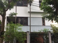 Nhà Xuân La, 220m2, MT 8m, 23 tỷ, 2 mặt ngõ, ô tô vào, kinh doanh tốt Nhà Xuân La, 220m2, MT 8m, 23 tỷ, 2 mặt ngõ, ô tô vào, kinh doanh tốt