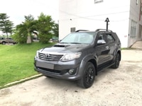 Mình Bán Xe Fortuner 2016 số sàn dầu màu xám long chuột. Mình Bán Xe Fortuner 2016 số sàn dầu màu xám long chuột.