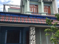 Bán nhà 1 trệt, 1 lầu ,nằm đối diện các căn nhà biệt thư Bán nhà 1 trệt, 1 lầu ,nằm đối diện các căn nhà biệt thư