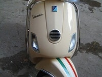 Vespa LX 2012 màu vàng bebe tiểu thư công chúa Vespa LX 2012 màu vàng bebe tiểu thư công chúa
