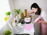 Huệ, 48 tuổi, quê miền tây, có kinh nghiệm giúp việc nhà, nấu ăn Huệ, 48 tuổi, quê miền tây, có kinh nghiệm giúp việc nhà, nấu ăn