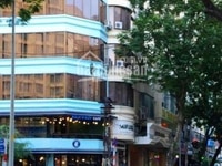 Cho thuê mặt phố Nguyễn Trãi Diện tích 110m2, 5 tầng mặt tiền 6m. Cho thuê mặt phố Nguyễn Trãi Diện tích 110m2, 5 tầng mặt tiền 6m.