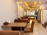 Gấp Cần Ra Đi Khách Sạn 14 Phòng Phố Bát Sứ - Phố Cổ Gấp Cần Ra Đi Khách Sạn 14 Phòng Phố Bát Sứ - Phố Cổ