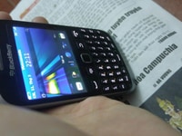 Blackberry 9320 Máy Đẹp Phát Wifi Pin Trâu Có Ship COD Blackberry 9320 Máy Đẹp Phát Wifi Pin Trâu Có Ship COD