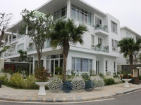 Bán nhà gấp,1 trệt 2 lầu đúc thật,SHR,đường nhựa 12m.970tr. Bán nhà gấp,1 trệt 2 lầu đúc thật,SHR,đường nhựa 12m.970tr.
