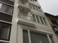 Nhà phân lô Trần Quốc Hoàn, DT 42m2, 5 tầng, MT 4m, 8 tỷ, ô tô vào nhà Nhà phân lô Trần Quốc Hoàn, DT 42m2, 5 tầng, MT 4m, 8 tỷ, ô tô vào nhà