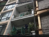 Nhà mặt Phố Trần Quốc Hoàn, 18m2, 5 tầng, 6,5 tỷ, hè rộng, KD sầm uất Nhà mặt Phố Trần Quốc Hoàn, 18m2, 5 tầng, 6,5 tỷ, hè rộng, KD sầm uất