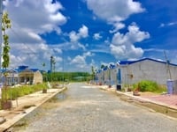 Chủ đất bán 100m2 thổ cư TTHC Bến Cát, nhựa 17m, bao GPXD, 900tr Chủ đất bán 100m2 thổ cư TTHC Bến Cát, nhựa 17m, bao GPXD, 900tr