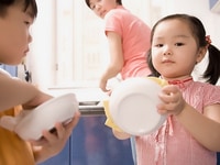 Gia đình cần tìm 2 giúp việc nhà, 1 chăm bé, 1 chăm người già ở TPhcm Gia đình cần tìm 2 giúp việc nhà, 1 chăm bé, 1 chăm người già ở TPhcm