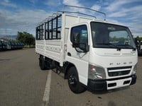 Xe tải Mitsubishi Fuso 4.99 E4 tải trọng 2.1 tấn mới 2018 Xe tải Mitsubishi Fuso 4.99 E4 tải trọng 2.1 tấn mới 2018