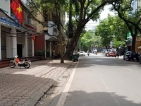 Bán nhà lê văn hưu, nhà đẹp gần phố. Dt 56m2, 3 tầng Mt 6.8m, 7.7 tỷ Bán nhà lê văn hưu, nhà đẹp gần phố. Dt 56m2, 3 tầng Mt 6.8m, 7.7 tỷ