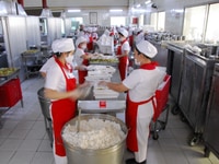 Tuyển gấp Phụ bếp, nữ giao cơm trong bệnh viện Chợ Rẫy(Bao ăn, bao ở) Tuyển gấp Phụ bếp, nữ giao cơm trong bệnh viện Chợ Rẫy(Bao ăn, bao ở)