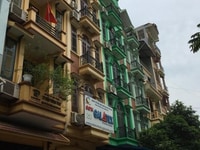 Bán nhà phân lô Trần Quốc Hoàn, DT 46m2, 6 tầng, MT 5,6m, 6,9 tỷ, ô tô Bán nhà phân lô Trần Quốc Hoàn, DT 46m2, 6 tầng, MT 5,6m, 6,9 tỷ, ô tô