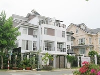 Cần Bán nhanh biệt thự sân vườn hẻm xe hơi Võ Thị Sáu Q1 Cần Bán nhanh biệt thự sân vườn hẻm xe hơi Võ Thị Sáu Q1