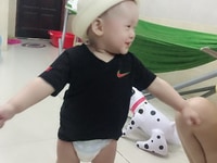 Nhà mình cần tuyển chị giúp việc nhà trông trẻ. 8tr/th. Nhà mình cần tuyển chị giúp việc nhà trông trẻ. 8tr/th.