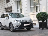 Bán xe 7 chỗ Mitsubishi Outlander, Bán xe Outlander 7 chỗ. Giá 807tr Bán xe 7 chỗ Mitsubishi Outlander, Bán xe Outlander 7 chỗ. Giá 807tr