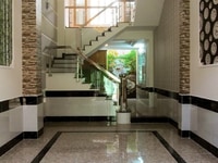 Cho thuê nhà ngõ ô tô tại Láng Hạ , Đống Đa . DT: 130 M *4 tầng. Cho thuê nhà ngõ ô tô tại Láng Hạ , Đống Đa . DT: 130 M *4 tầng.