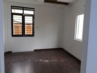 Hẻm 3m Lạc Long Quân nhà mới, dt 60m 4,5tỷ thương lượng mạnh Hẻm 3m Lạc Long Quân nhà mới, dt 60m 4,5tỷ thương lượng mạnh