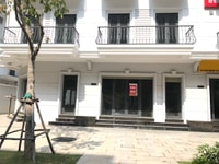 Cần cho thuê nhà mặt phố Cao Thắng Mặt tiền 7m-10m Cần cho thuê nhà mặt phố Cao Thắng Mặt tiền 7m-10m