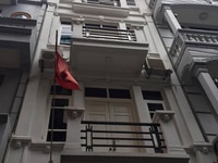 Nhà Trần Quốc Hoàn, 50m2, MT 3,2m, 5 tầng, 6 tỷ, 2 mặt ngõ ô tô qua Nhà Trần Quốc Hoàn, 50m2, MT 3,2m, 5 tầng, 6 tỷ, 2 mặt ngõ ô tô qua