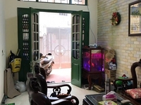 Thái thịnh, 40m, Nhà 4 tầng, MT: 3.5, ô tô nhỏ đỗ cửa, giá 3.98 tỷ. Thái thịnh, 40m, Nhà 4 tầng, MT: 3.5, ô tô nhỏ đỗ cửa, giá 3.98 tỷ.