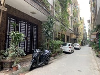 Trần Quốc Hoàn phân lô, ô tô, tặng nội thất, nhà đẹp, dân trí. Trần Quốc Hoàn phân lô, ô tô, tặng nội thất, nhà đẹp, dân trí.