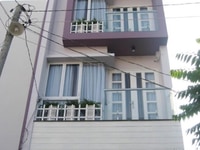 Bán gấp căn nhà 1 trệt 2 lầu DT 5x15 Bán gấp căn nhà 1 trệt 2 lầu DT 5x15