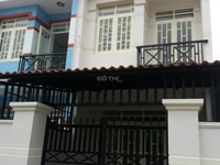 Bán nhà mới xây DT 5x12 gồm 1 trệt 1 lầu 3 pn 2 tolet đ 6m bê tông Bán nhà mới xây DT 5x12 gồm 1 trệt 1 lầu 3 pn 2 tolet đ 6m bê tông