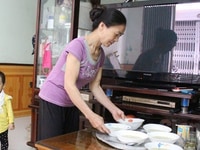Tìm gấp 1 cô giúp việc gia đình lương 8tr Tìm gấp 1 cô giúp việc gia đình lương 8tr
