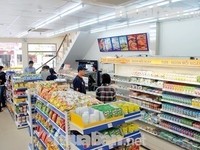 Tuyển nhân viên bán hàng và thu ngân tại ( Cửa hàng tiện lợi ). Tuyển nhân viên bán hàng và thu ngân tại ( Cửa hàng tiện lợi ).
