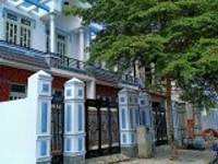 Nhà trong khu đô thị Five Star Eco nằm ngày mặt đường Đinh Đức Thiện Nhà trong khu đô thị Five Star Eco nằm ngày mặt đường Đinh Đức Thiện