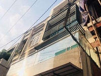 Cho thuê nhà mặt tiền lớn nguyễn thái sơn 7*20 ngay đại học CN Cho thuê nhà mặt tiền lớn nguyễn thái sơn 7*20 ngay đại học CN