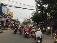 Bán nhà mặt tiền chợ Lã Xuân Oai, 1T3L, phù hợp kinh doanh buôn bán Bán nhà mặt tiền chợ Lã Xuân Oai, 1T3L, phù hợp kinh doanh buôn bán