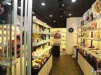 Cần tuyển bạn làm partime & bạn làm fulltime vệ sinh kệ hàng, sắp xếp Cần tuyển bạn làm partime & bạn làm fulltime vệ sinh kệ hàng, sắp xếp