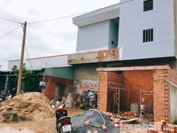 Cần tiền mở nhà hàng nên bán gấp lô đất mặt tiền SHR đ 14m thông Cần tiền mở nhà hàng nên bán gấp lô đất mặt tiền SHR đ 14m thông