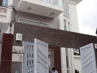 Chính chủ bán gấp nhà mặt tiền hẽm lớn đường CMT8, P.10, Q.3. Chính chủ bán gấp nhà mặt tiền hẽm lớn đường CMT8, P.10, Q.3.
