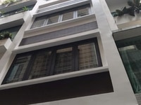 Nhà phân lô Trần Quốc Hoàn, 45m2, 6 tầng, MT 5,5m, 8,3 tỷ, GARA ô tô Nhà phân lô Trần Quốc Hoàn, 45m2, 6 tầng, MT 5,5m, 8,3 tỷ, GARA ô tô