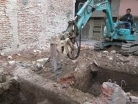 Dịch vụ phá dỡ nhà cũ tại SÀI GÒN giá rẻ Dịch vụ phá dỡ nhà cũ tại SÀI GÒN giá rẻ