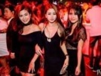 Chuỗi Nhà hàng -karaoke-cafe King cần tuyển phục vụ nam nữ Chuỗi Nhà hàng -karaoke-cafe King cần tuyển phục vụ nam nữ