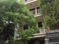 Cho thuê nhà DT 50/70m x 5 tầng khu hoàng cầu giá 26 triệu cần cho thu Cho thuê nhà DT 50/70m x 5 tầng khu hoàng cầu giá 26 triệu cần cho thu