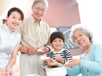 Tìm người giúp việc gia đình nhà 2 tầng ,có 2 ông bà khỏe mạnh Tìm người giúp việc gia đình nhà 2 tầng ,có 2 ông bà khỏe mạnh